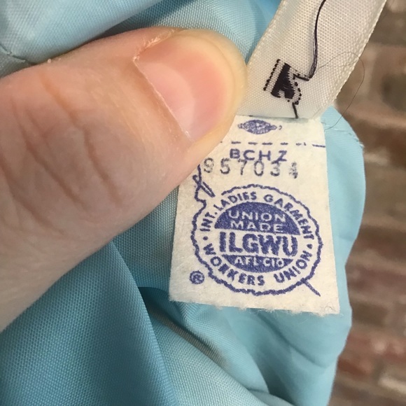 VINTAGE Woman’s 50’s 60’s Exquisite Metallic Scoop Neck Long Sleeve Evening Gown - Picture 10 of 12